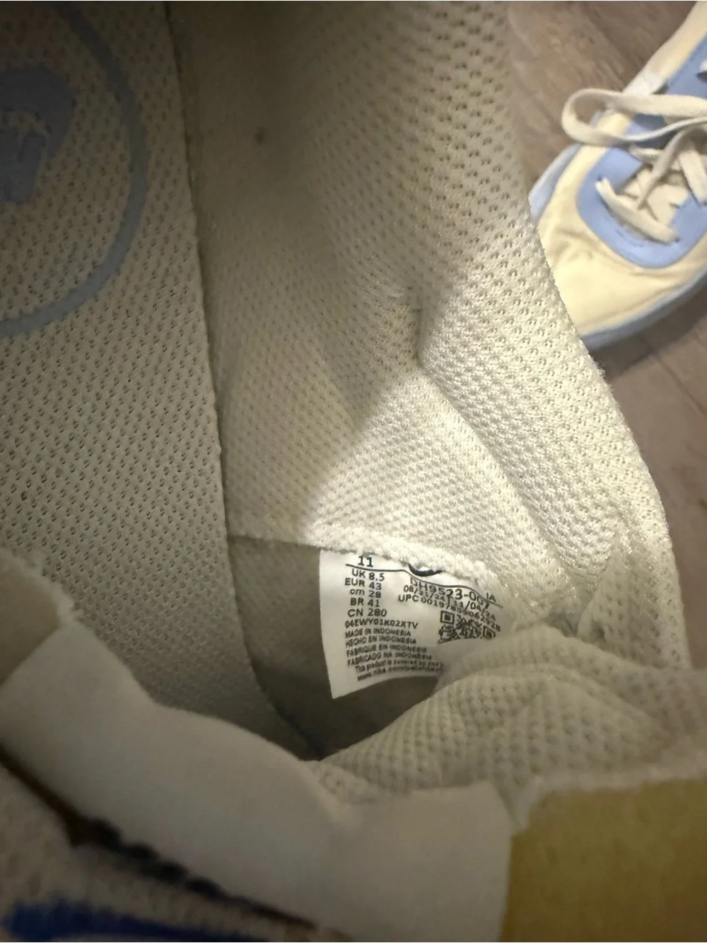 Nike waffle debut Cream and Pale Blue Sneakers